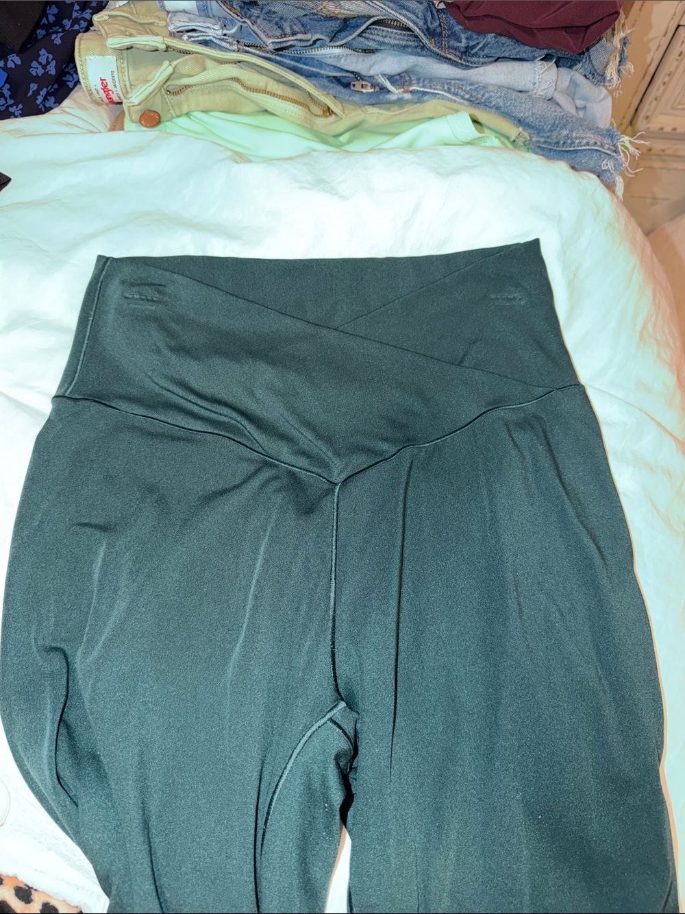 aerie Dark Green High-Waist Flair Leggings